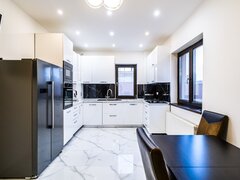 DRAGOMIRESTI VALE CASA 5 CAMERE, utilitati, drum asfaltat, COMISION 0%